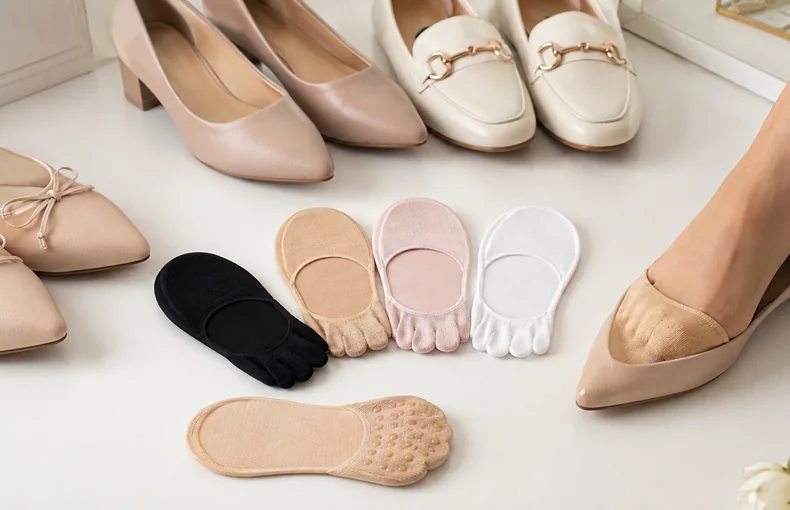 Guia de calcetines invisibles de antepie para flats, tacones y zapatos de verano guide image